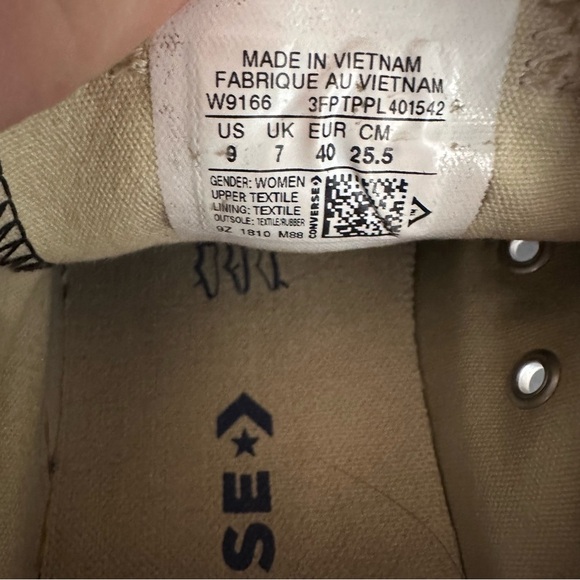 Converse All Star Casual Lace Up Low Ox Sneakers Black Women’s 9 Men’s 7 - Picture 9 of 9